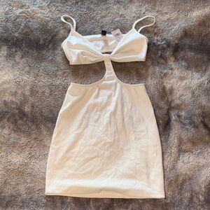 Windsor Ribbed Cut-Out Mini Dress 🤍